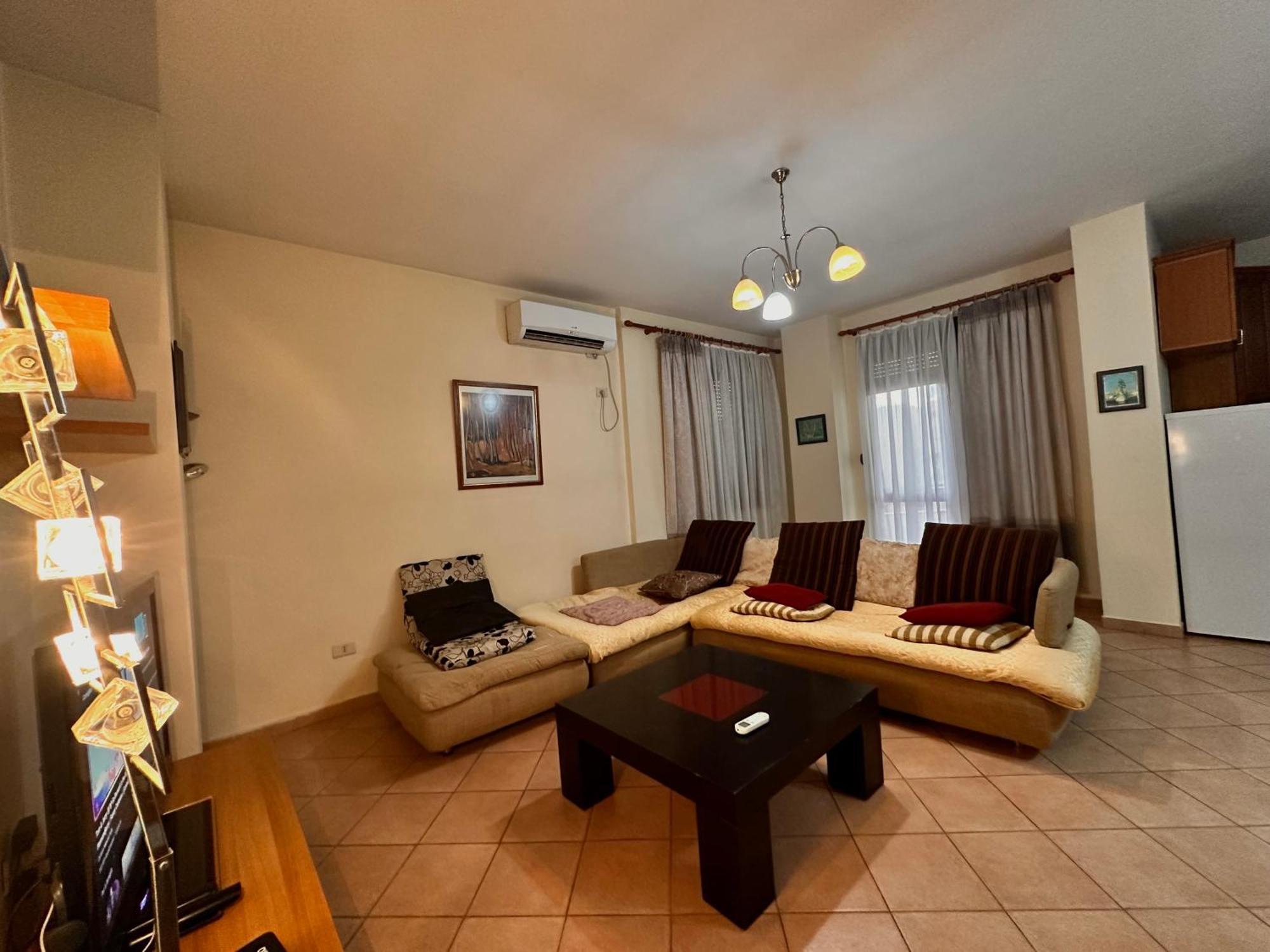 Grande House Apartment Тирана Екстериор снимка